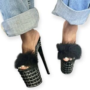 Stylish Black Platform Heels with Fur Detail